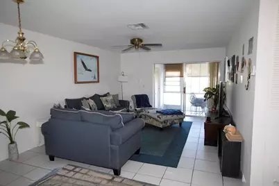 2936 Ashley Drive E #B, West Palm Beach, FL 33415 - Photo 9