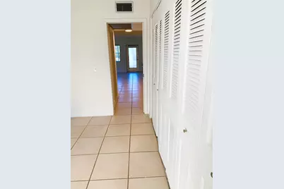 39 Sussex B, West Palm Beach, FL 33417 - Photo 15