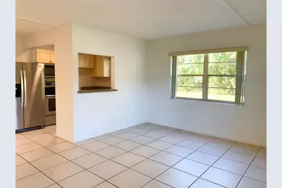 39 Sussex B, West Palm Beach, FL 33417 - Photo 11