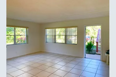 39 Sussex B, West Palm Beach, FL 33417 - Photo 9