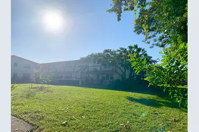 39 Sussex B, West Palm Beach, FL 33417 - Photo 7