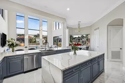 10560 Arcole Court, Wellington, FL 33449 - Photo 7