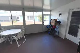 2638 Gately Dr, West Palm Beach, FL 33415 - Photo 13