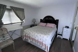 2638 Gately Dr, West Palm Beach, FL 33415 - Photo 11