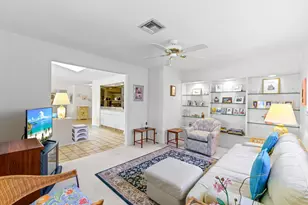 2330 SW 23rd Cranbrook Dr, Boynton Beach, FL 33436 - Photo 7