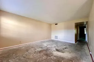 240 Bedford J, West Palm Beach, FL 33417 - Photo 7