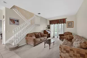 5002 Victoria Cir, West Palm Beach, FL 33409 - Photo 9