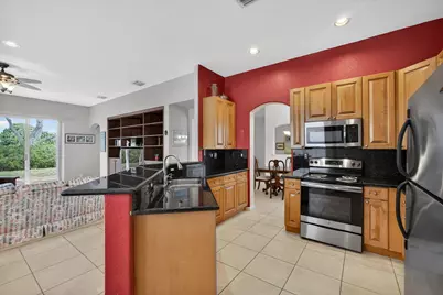 5002 Victoria Circle, West Palm Beach, FL 33409 - Photo 21
