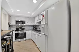 7754 Lakeside Blvd, Boca Raton, FL 33434 - Photo 13