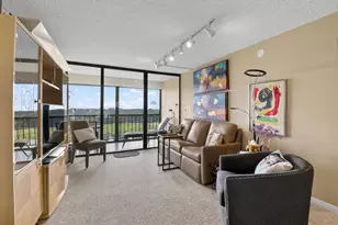 7754 Lakeside Blvd, Boca Raton, FL 33434 - Photo 9