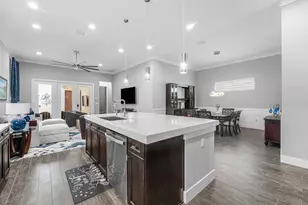 8063 Hobbes Wy, Palm Beach Gardens, FL 33418 - Photo 9