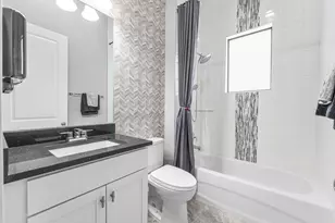 8063 Hobbes Wy, Palm Beach Gardens, FL 33418 - Photo 19