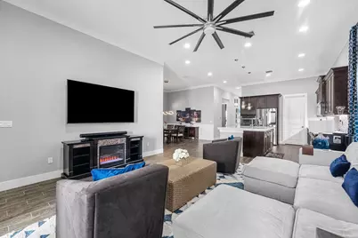 8063 Hobbes Way, Palm Beach Gardens, FL 33418 - Photo 5