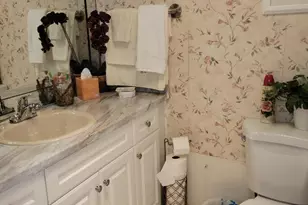 466 Holyoke Ln, Lake Worth, FL 33467 - Photo 11