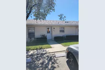 466 Holyoke Lane, Lake Worth, FL 33467 - Photo 1