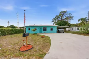 824 NW 4th Ave, Boynton Beach, FL 33426 - Photo 1