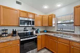 822 SW Harvard Rd, Port Saint Lucie, FL 34953 - Photo 11