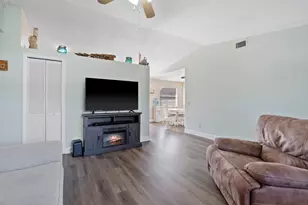 822 SW Harvard Rd, Port Saint Lucie, FL 34953 - Photo 5