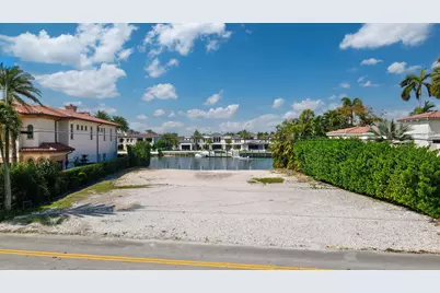 601 NE Spanish Trail, Boca Raton, FL 33432 - Photo 15