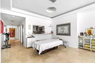 5601 Collins Ave, Miami Beach, FL 33140 - Photo 17