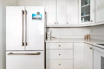 5601 Collins Avenue #M5, Miami Beach, FL 33140 - Photo 31