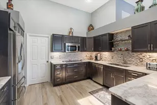 10312 Inverness Way, Port Saint Lucie, FL 34986 - Photo 11