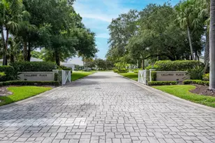 10312 Inverness Way, Port Saint Lucie, FL 34986 - Photo 5