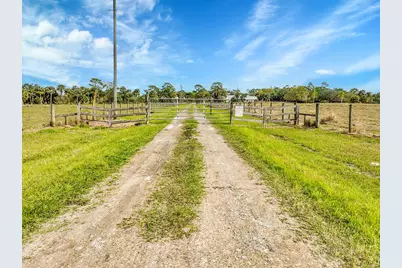 3901 Wild Turkey Trail Trail, Okeechobee, FL 34974 - Photo 37