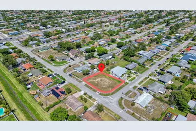 398 W 23rd Street, Riviera Beach, FL 33404 - Photo 9