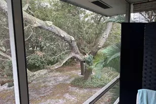 2929 SE Ocean Blvd E, Stuart, FL 34996 - Photo 25