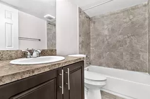 559 NE 44th St, Boca Raton, FL 33431 - Photo 3