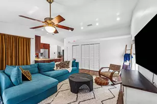 838 NW 9th Way, Boynton Beach, FL 33426 - Photo 7