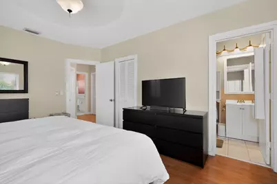 301 SE 3rd Street, Deerfield Beach, FL 33441 - Photo 21