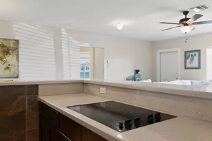 301 SE 3rd St, Deerfield Beach, FL 33441 - Photo 15