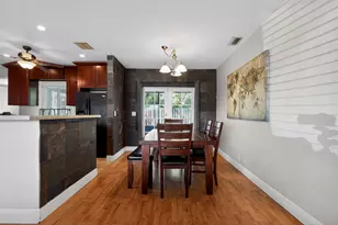 301 SE 3rd St, Deerfield Beach, FL 33441 - Photo 19