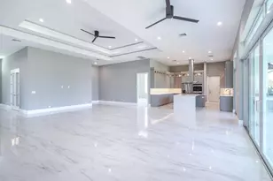 7595 155th Pl N, Palm Beach Gardens, FL 33418 - Photo 9