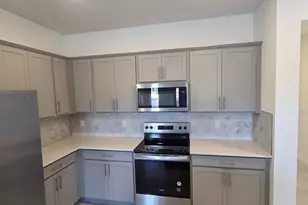 7783 SW Bentley Ln, Stuart, FL 34997 - Photo 9