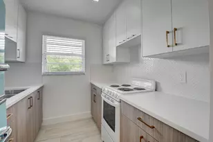 502 N H St, Lake Worth Beach, FL 33460 - Photo 3