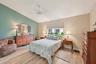 156 Sandy Ln, Royal Palm Beach, FL 33411 - Photo 9