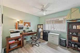 156 Sandy Ln, Royal Palm Beach, FL 33411 - Photo 19