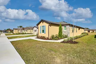 1810 Celebration Dr, Fort Pierce, FL 34947 - Photo 5