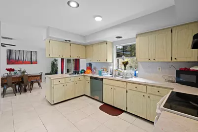 2118 SE Morningside Boulevard, Port Saint Lucie, FL 34952 - Photo 13