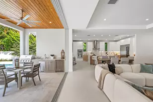 417 Lake Dr, Delray Beach, FL 33444 - Photo 11