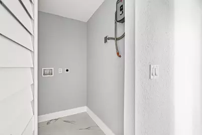 4412 Wilkinson Drive, Palm Springs, FL 33461 - Photo 13