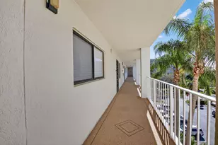 7310 Ashford Pl, Delray Beach, FL 33446 - Photo 3