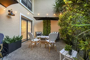 27 Westgate Ln, Boynton Beach, FL 33436 - Photo 35