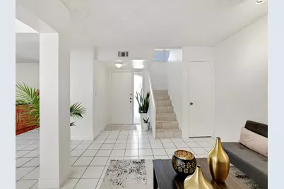 9702 NW 5th Lane #9702, Miami, FL 33172 - Photo 11