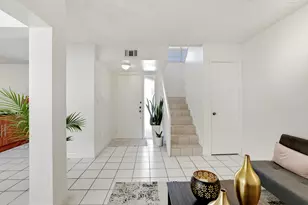 9702 NW 5th Ln, Miami, FL 33172 - Photo 11