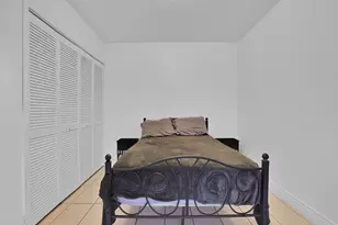 9702 NW 5th Ln, Miami, FL 33172 - Photo 15