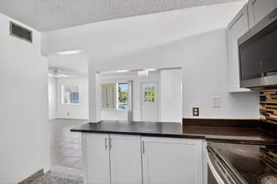 4723 Sable Pine Circle N #D2, West Palm Beach, FL 33417 - Photo 19